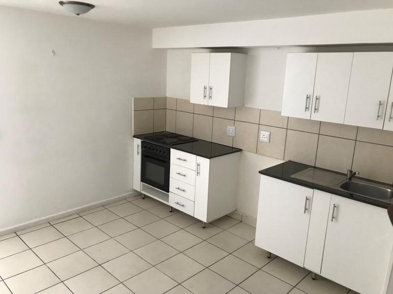 To Let 1 Bedroom Property for Rent in Kensington Western Cape